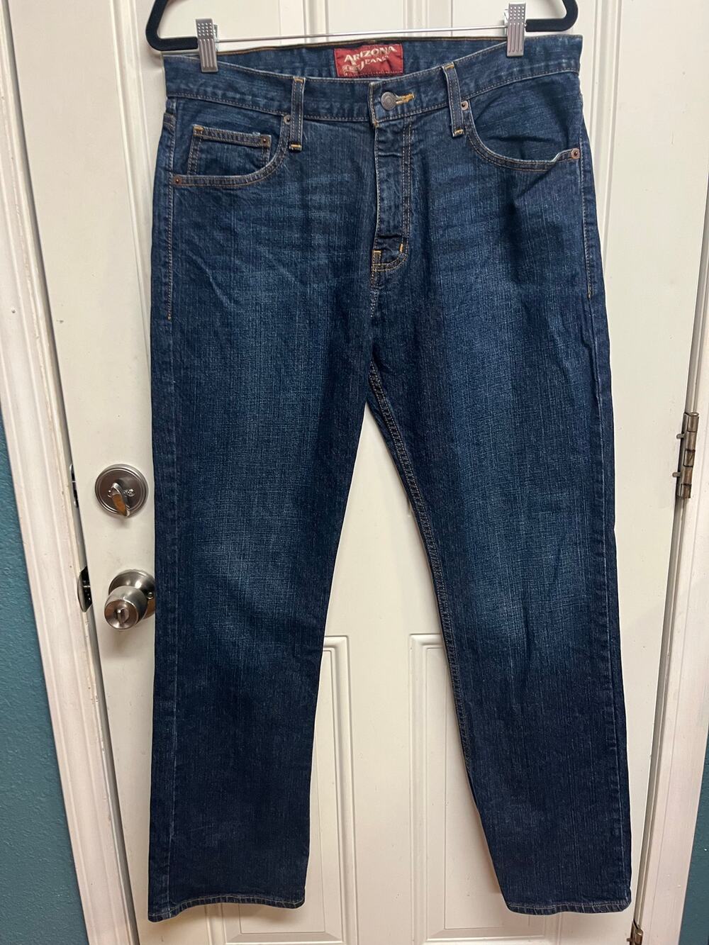 Arizona jeans men’s original boot cut 
size 33 x 32